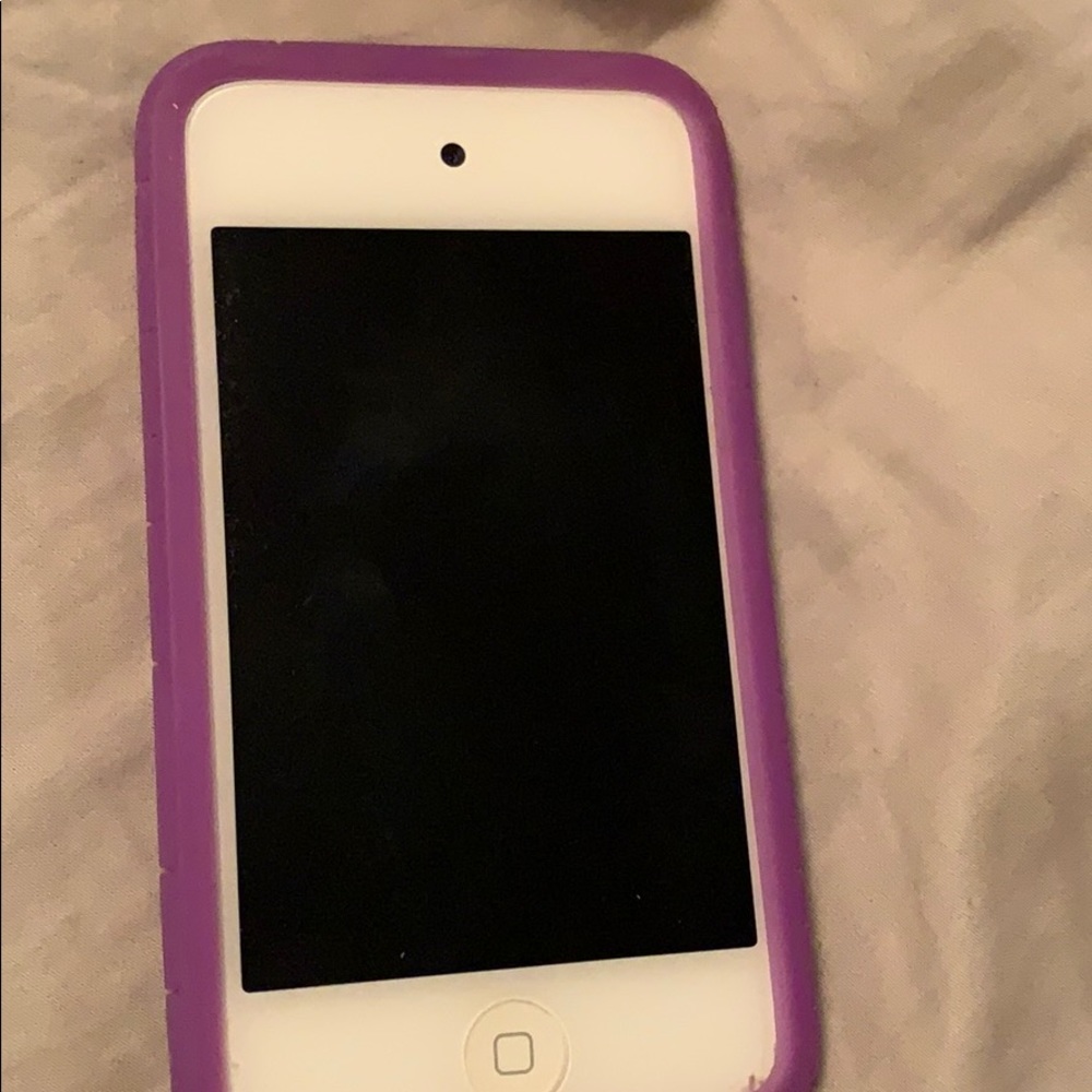 iPod touch. Still like new.